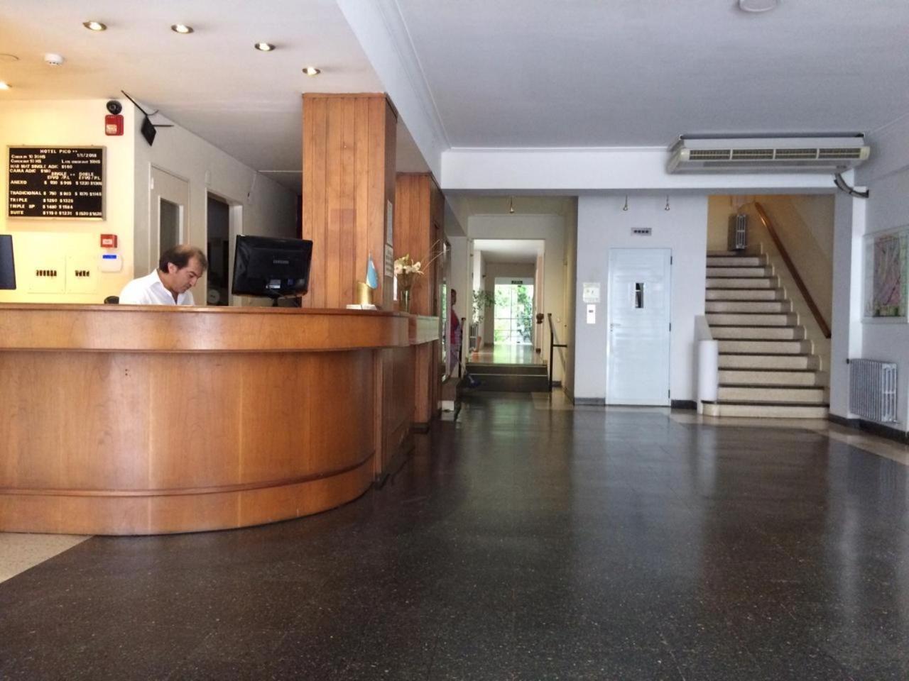Hotel Pico ヘネラル・ピコ エクステリア 写真