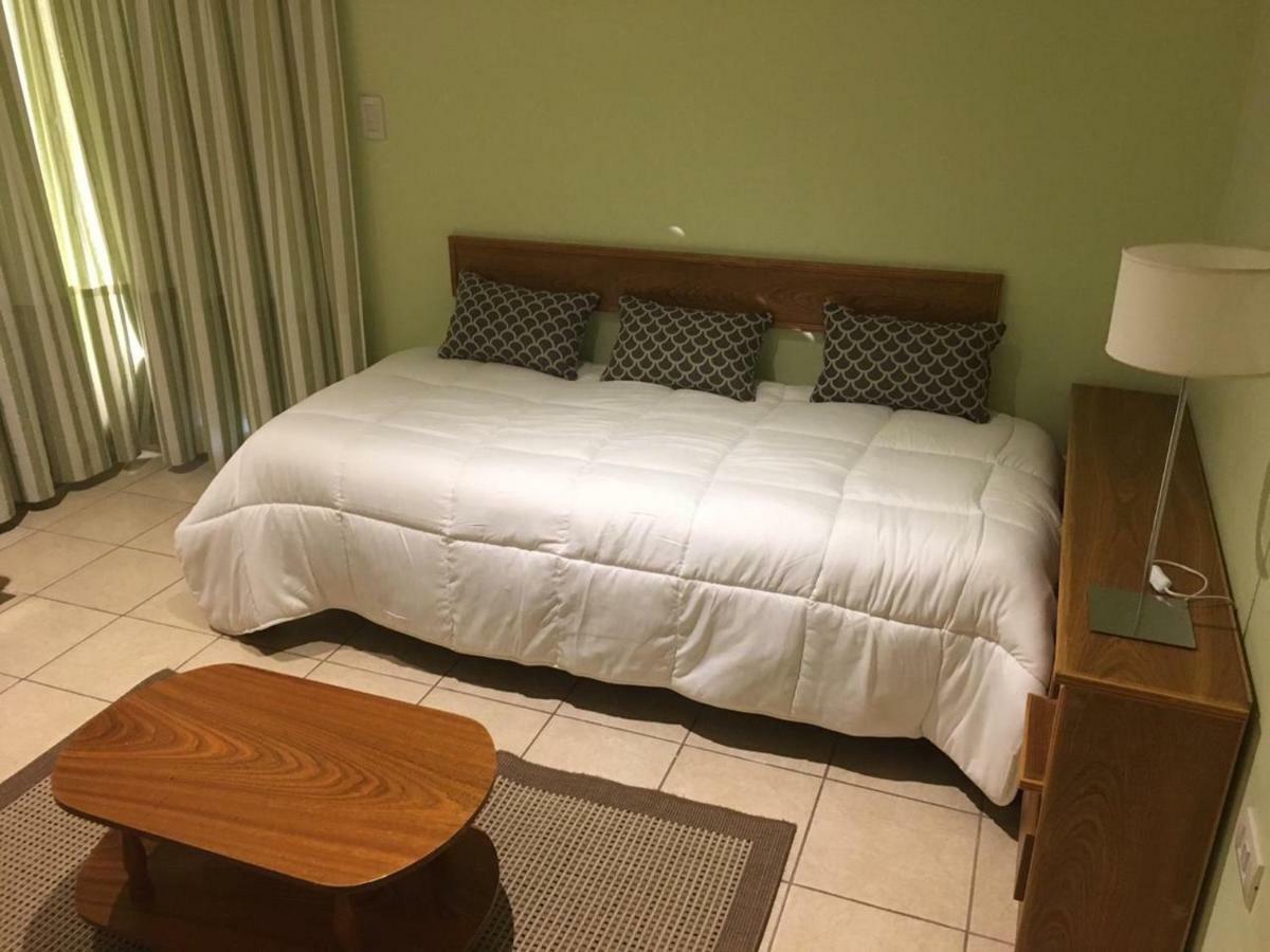 Hotel Pico ヘネラル・ピコ エクステリア 写真